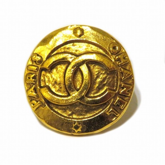 Chanel CHANEL Coco Mark 28 Earrings Gold Ladies - Picture 8 of 8